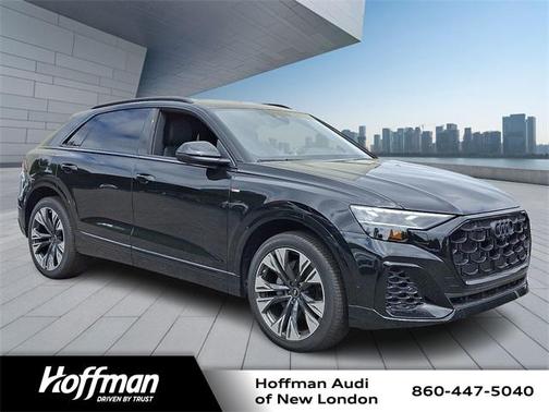 2025 Audi Q8 55 Premium Plus
