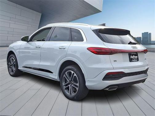 2025 Audi Q5 Premium Plus