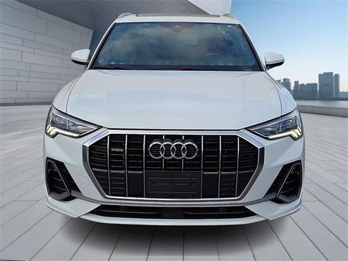 2021 Audi Q3 45 S line Premium Plus