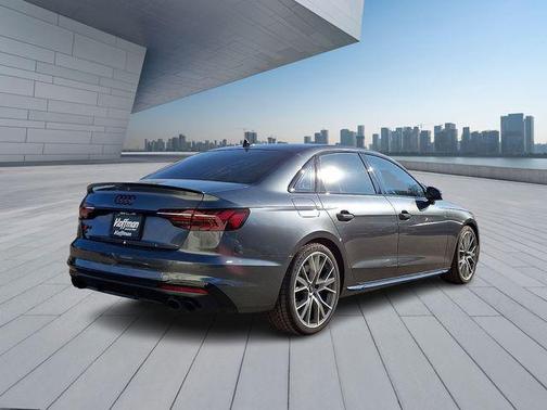 2023 Audi S4 Premium Plus TFSI quattro Tiptronic