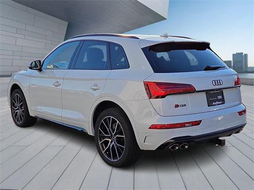 2022 Audi SQ5 3.0T Premium Plus