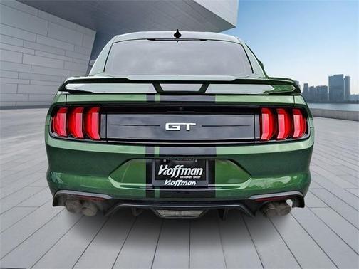 2022 Ford Mustang GT Premium