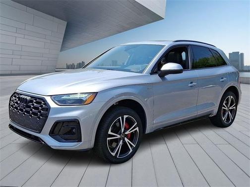 2025 Audi Q5 45 S line Premium Plus
