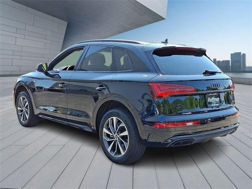 2024 Audi Q5 45 S line Premium