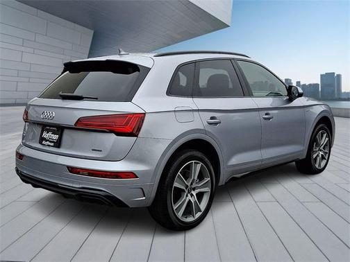 2025 Audi Q5 45 S line Premium