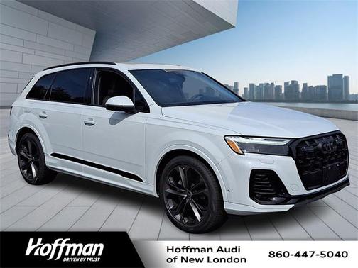 2025 Audi Q7 55 Premium Plus