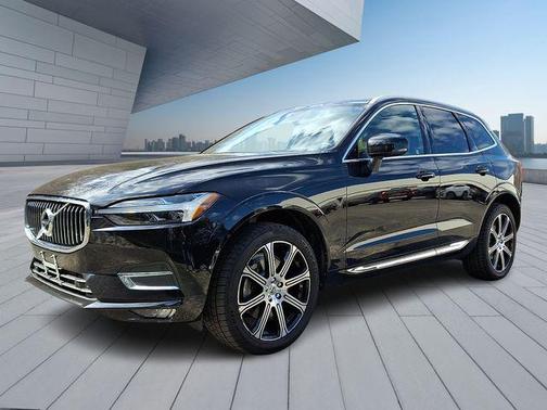 2021 Volvo XC60 T6 Inscription