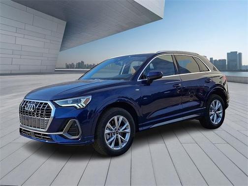 2025 Audi Q3 45 S line Premium Plus