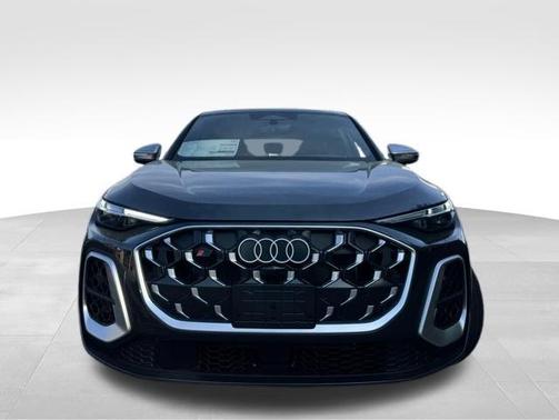 Tambora Gray Metallic 2026 Audi SQ5 3.0T Premium Plus