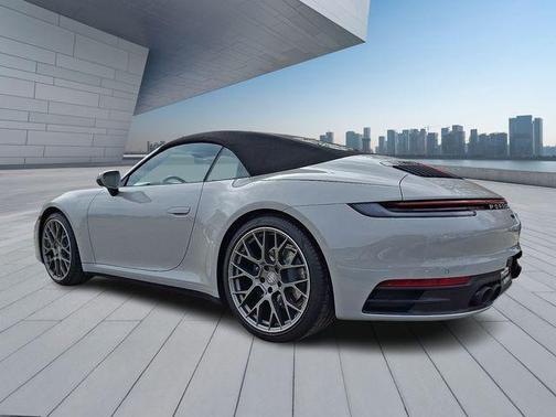 2021 Porsche 911 Carrera