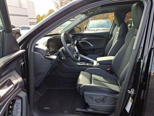 2025 Audi Q5 Premium Plus TFSI quattro S tronic