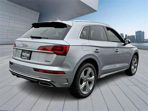 2025 Audi Q5 45 S line Premium Plus