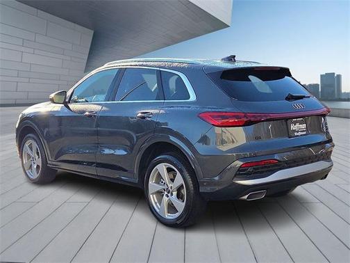 2025 Audi Q5 Premium Plus TFSI quattro S tronic