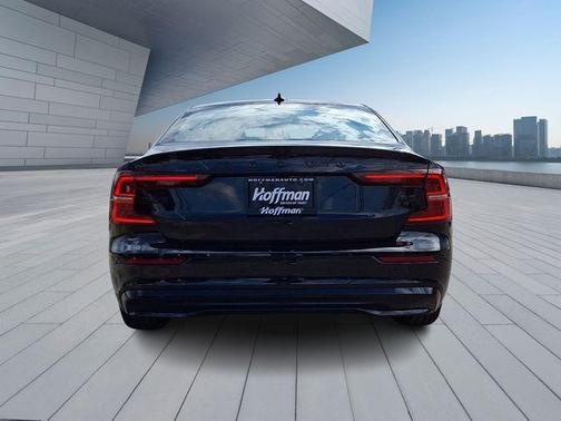 2023 Volvo S60 B5 Plus Black Edition