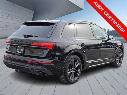 2025 Audi Q7 55 Prestige