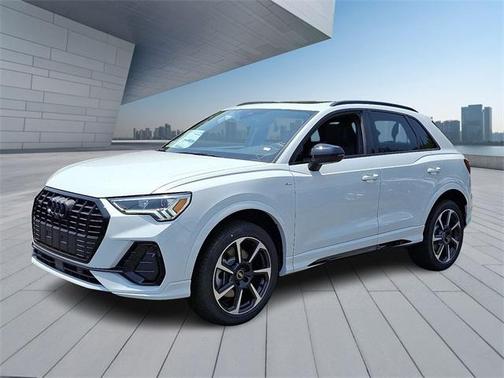 2025 Audi Q3 45 S line Premium Plus