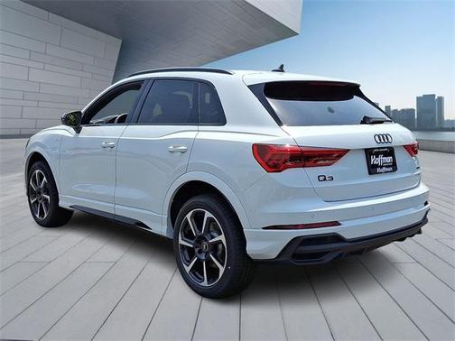 2025 Audi Q3 45 S line Premium Plus