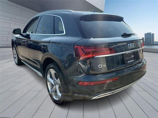 2021 Audi Q5 45 Premium Plus