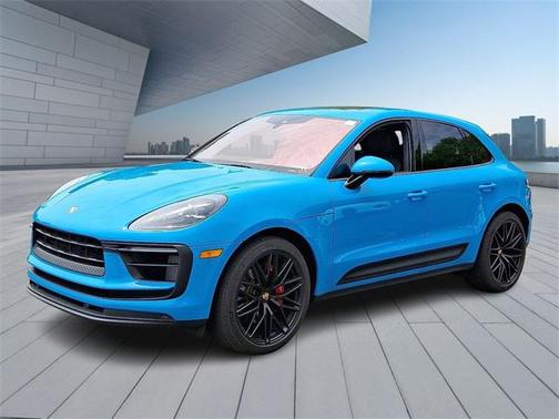 2022 Porsche Macan Base