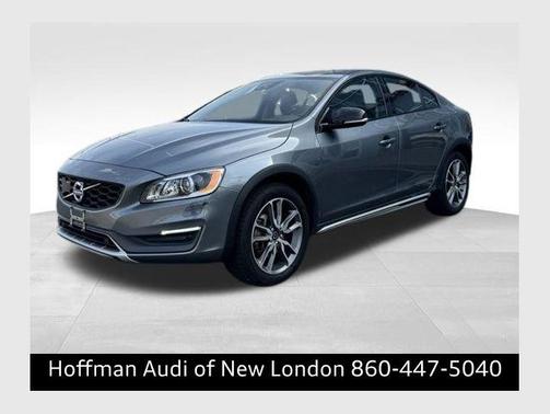 2016 Volvo S60 Cross Country T5 Platinum