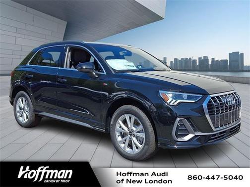 2025 Audi Q3 Premium 45 TFSI S line quattro Tiptronic