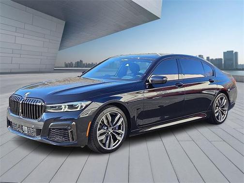 2022 BMW M760 xDrive