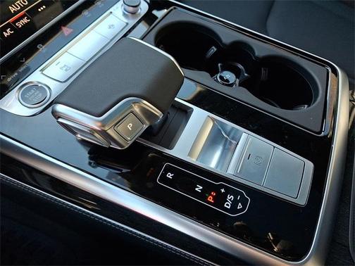 2026 Audi Q7 55 Premium Plus