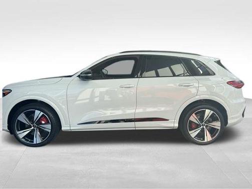 2025 Audi SQ5 3.0T Prestige