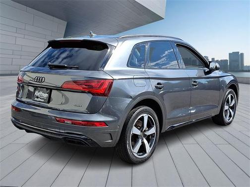 2023 Audi Q5 45 S line Prestige