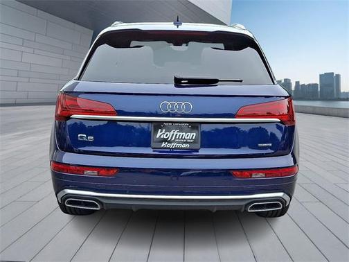 2023 Audi Q5 45 S line Premium