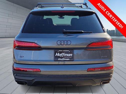 2025 Audi Q7 45 Premium