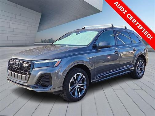2025 Audi Q7 45 Premium