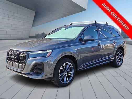 2025 Audi Q7 45 Premium