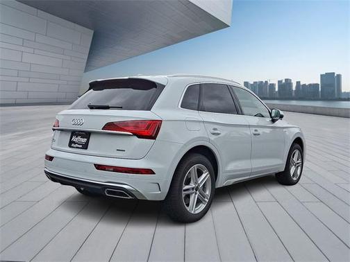 2025 Audi Q5 55 S line Premium Plus