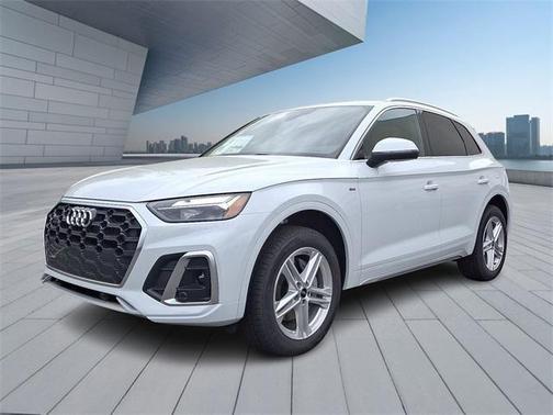 2025 Audi Q5 55 S line Premium Plus