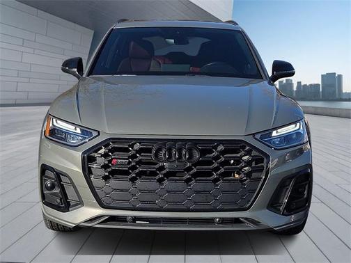 2023 Audi SQ5 3.0T Premium Plus