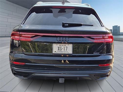 2023 Audi Q8 55 Prestige