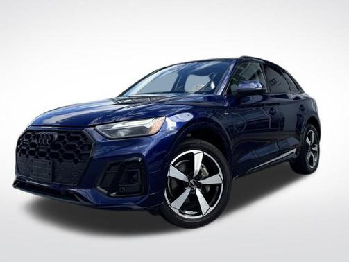 Navarra Blue Metallic 2023 Audi Q5 45 S line Premium Plus