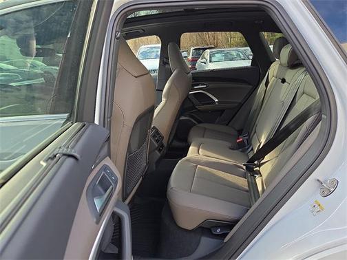 2025 Audi Q5 Premium Plus TFSI quattro S tronic