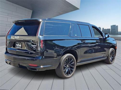 2023 Cadillac Escalade ESV Sport