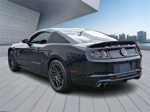 2014 Ford Shelby GT500 Base