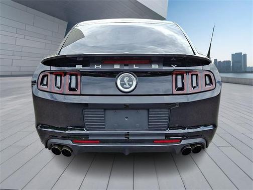 2014 Ford Shelby GT500 Base