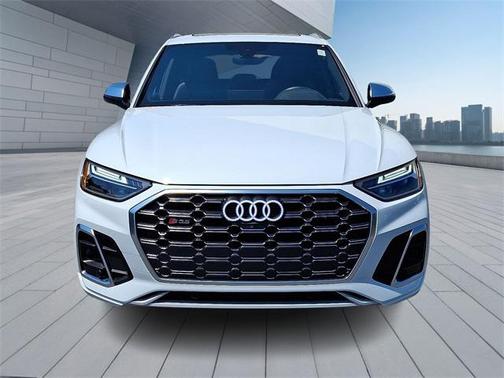 2024 Audi SQ5 3.0T Premium Plus