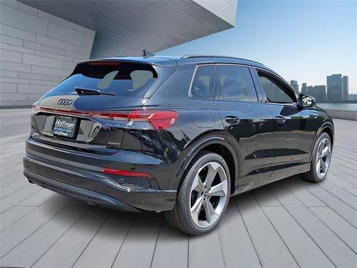 2025 Audi Q4 e-tron Premium Plus 55 quattro