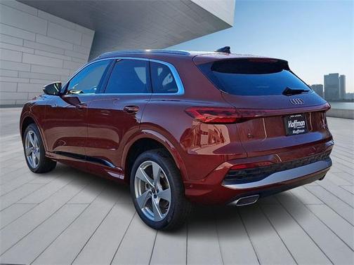 2025 Audi Q5 Premium Plus TFSI quattro S tronic