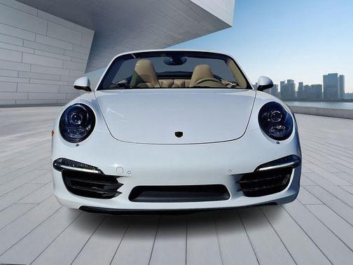 2013 Porsche 911 Carrera 4S Cabriolet