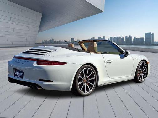 2013 Porsche 911 Carrera 4S Cabriolet