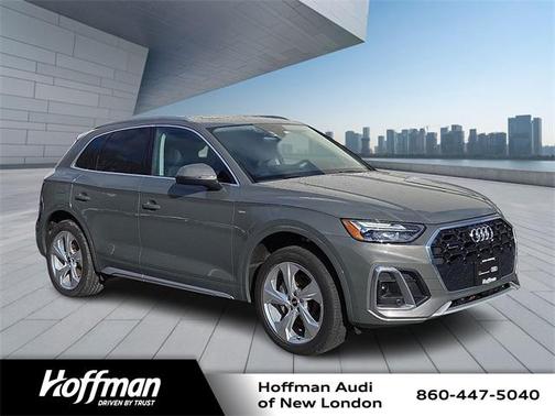 2023 Audi Q5 45 S line Premium Plus