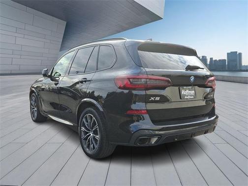 2022 BMW X5 PHEV xDrive45e