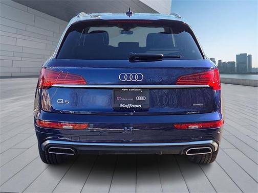 2024 Audi Q5 45 S line Premium Plus